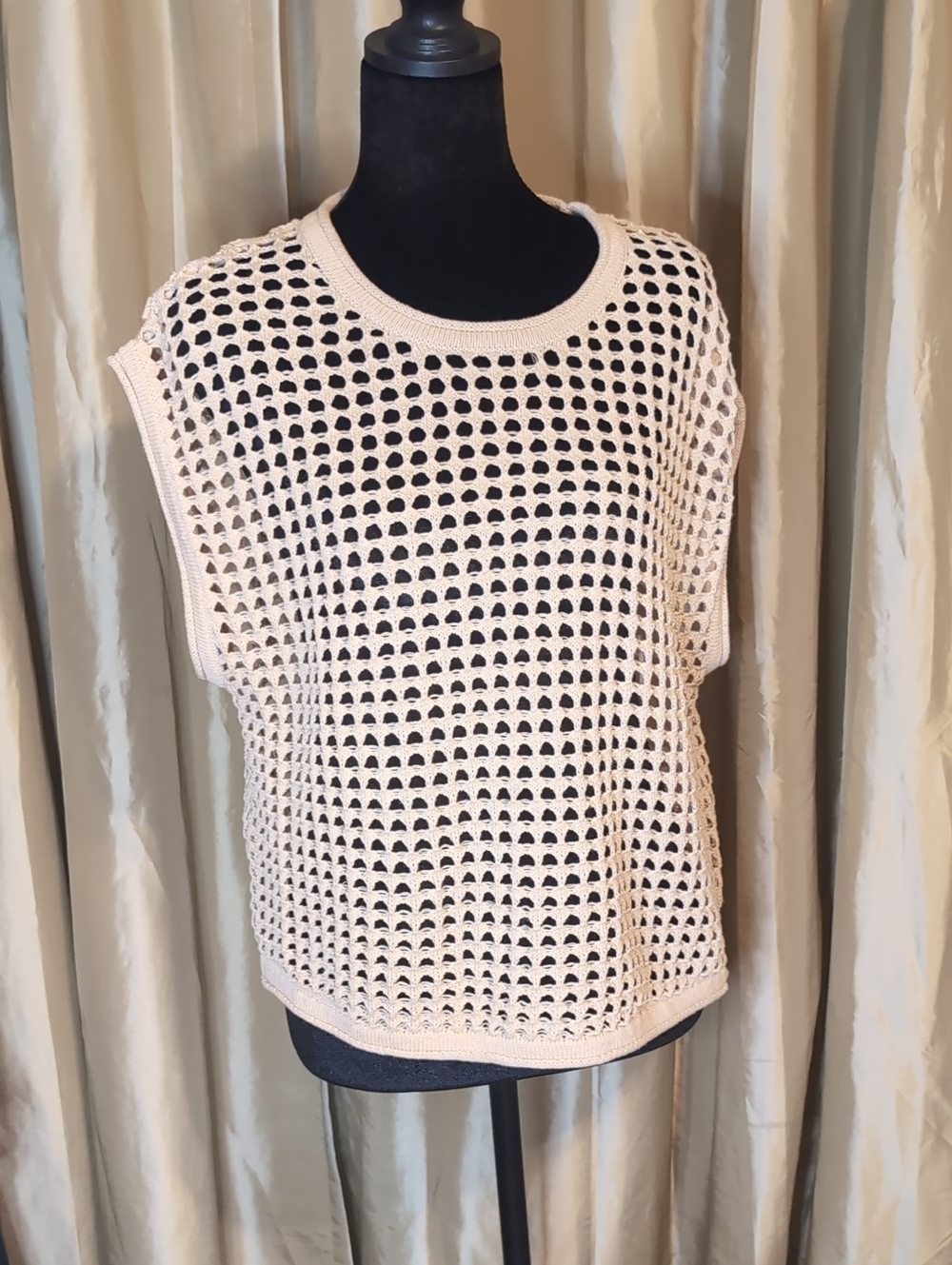 Steve Madden Cream Open-Knit Sleeveless Tank Top